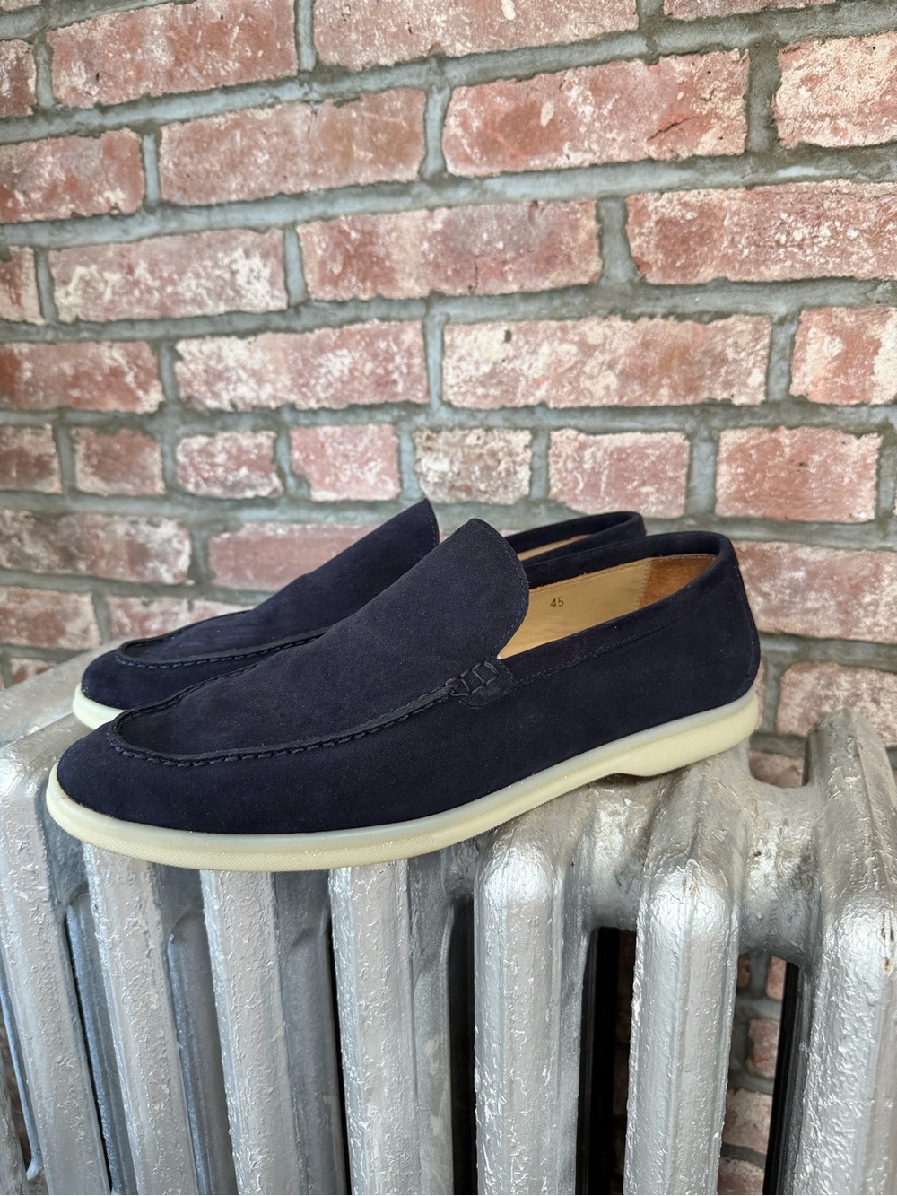 Scarosso Ludovico Navy Suede Yacht Loafer in men’s 12 (45 EU)